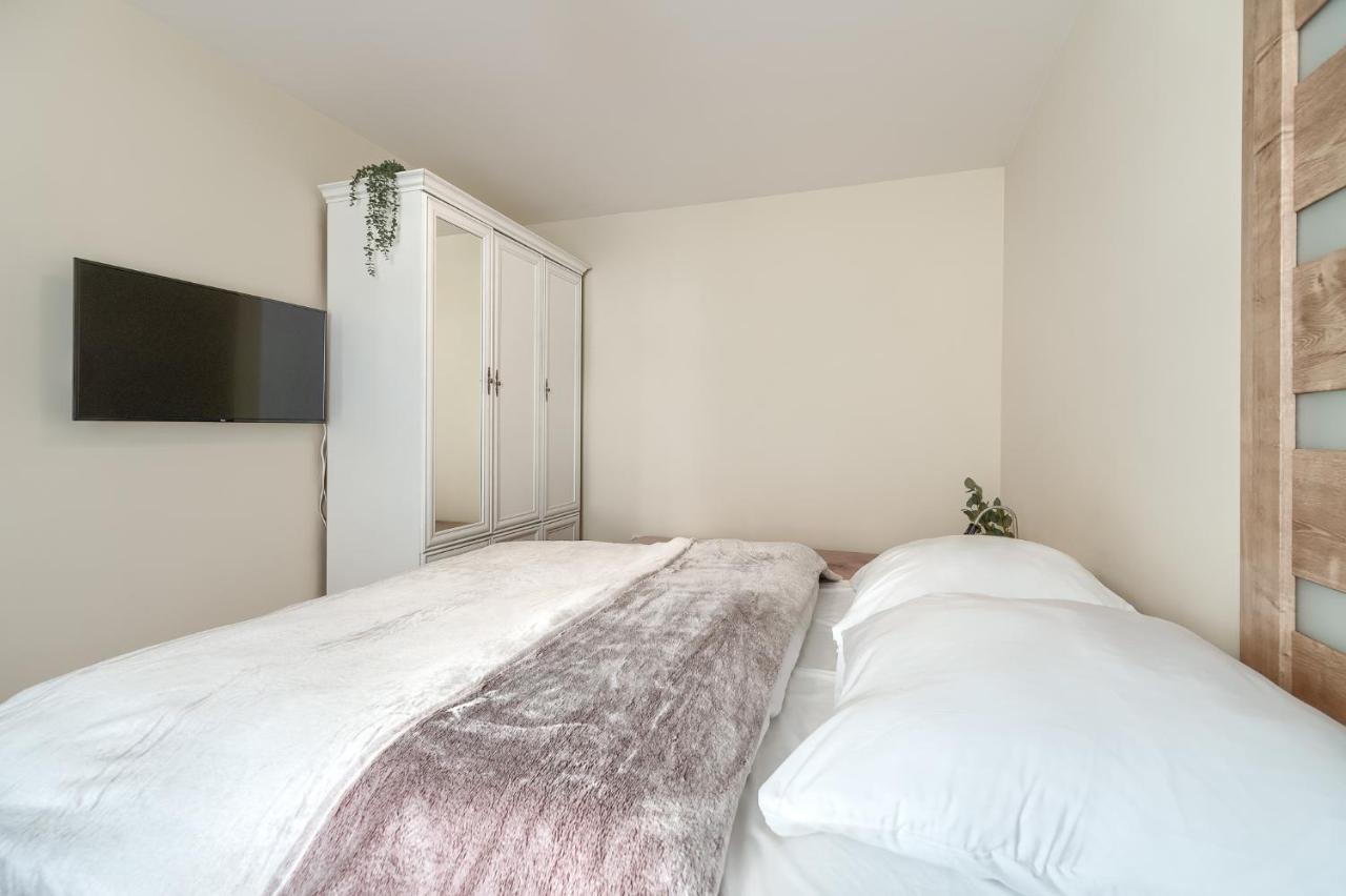 111 Stare Bulwary No 1 Apartment Szczecin